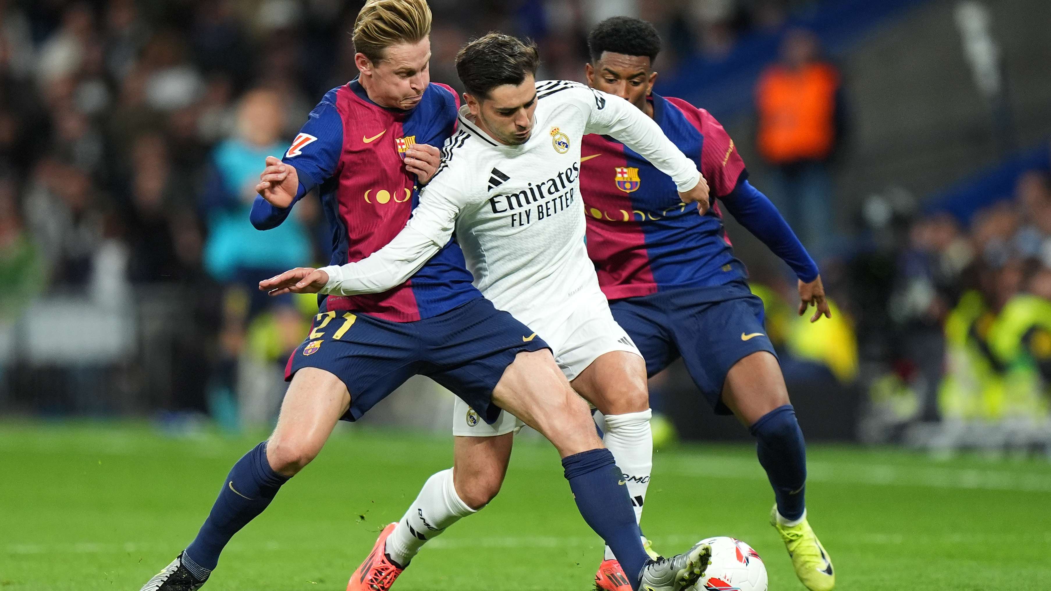 京多安加盟巴萨因哈维愿景与瓜帅相似深入解析