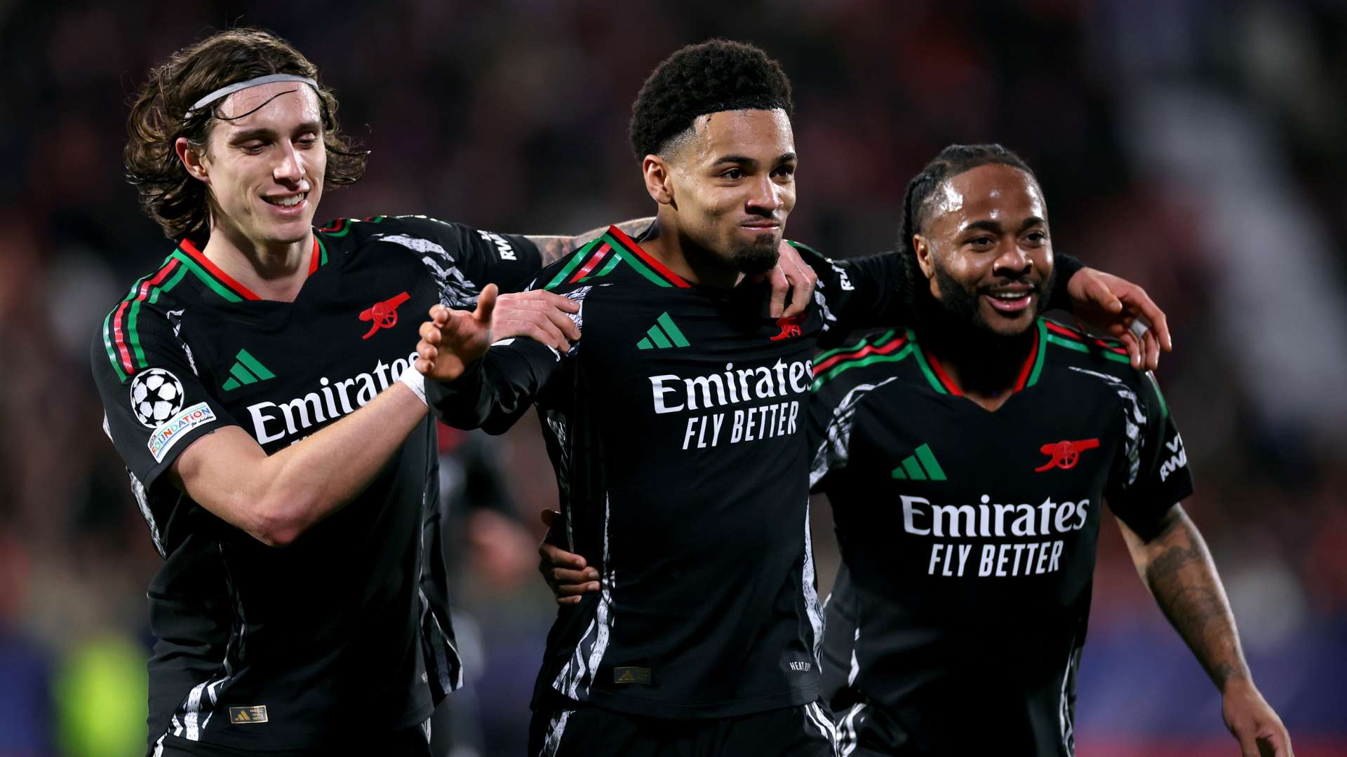 佩德里社媒：感谢拉斯帕尔马斯球迷的欢迎，这里永远是我的家.